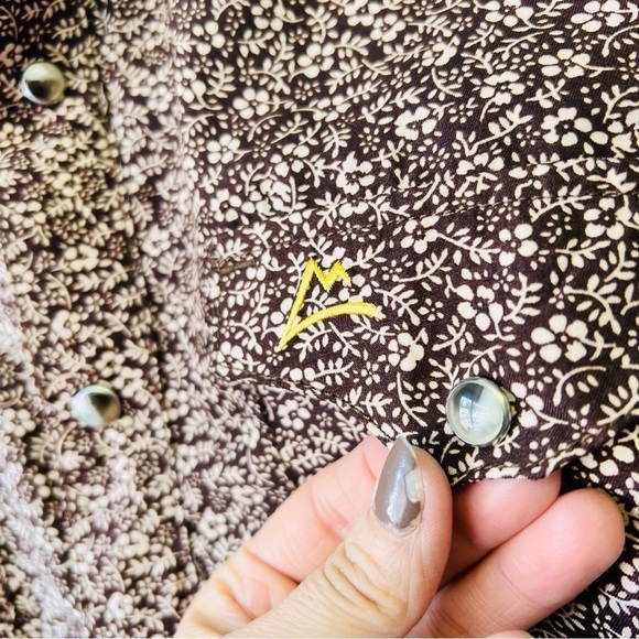 Icy Denver Brown Floral Pearl Snap Western Shirt Small - Picture 10 of 10